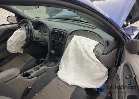 2004 Ford Mustang z USA, uszkodzony, nr VIN 1FAFP40654F182403